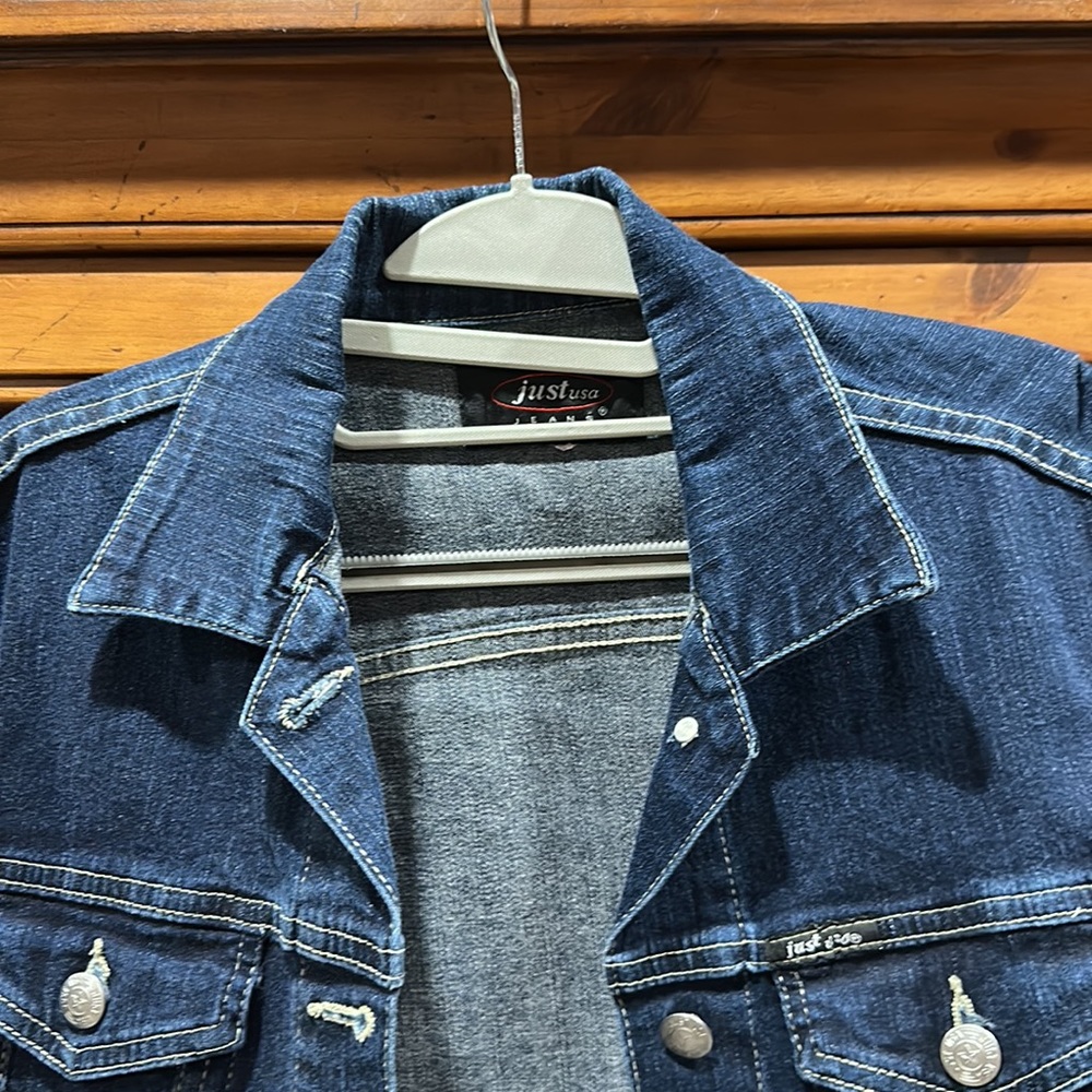 Jean Jacket - Picture 2 of 3